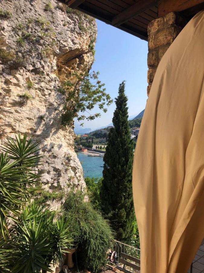 Breathtaking View. Daire Malcesine Dış mekan fotoğraf